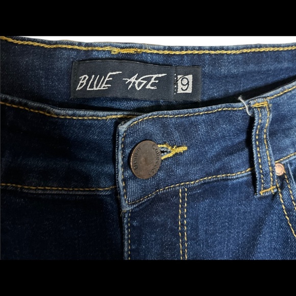 Blue Age Distressed/Ripped Jeans Size 9 - Picture 4 of 5